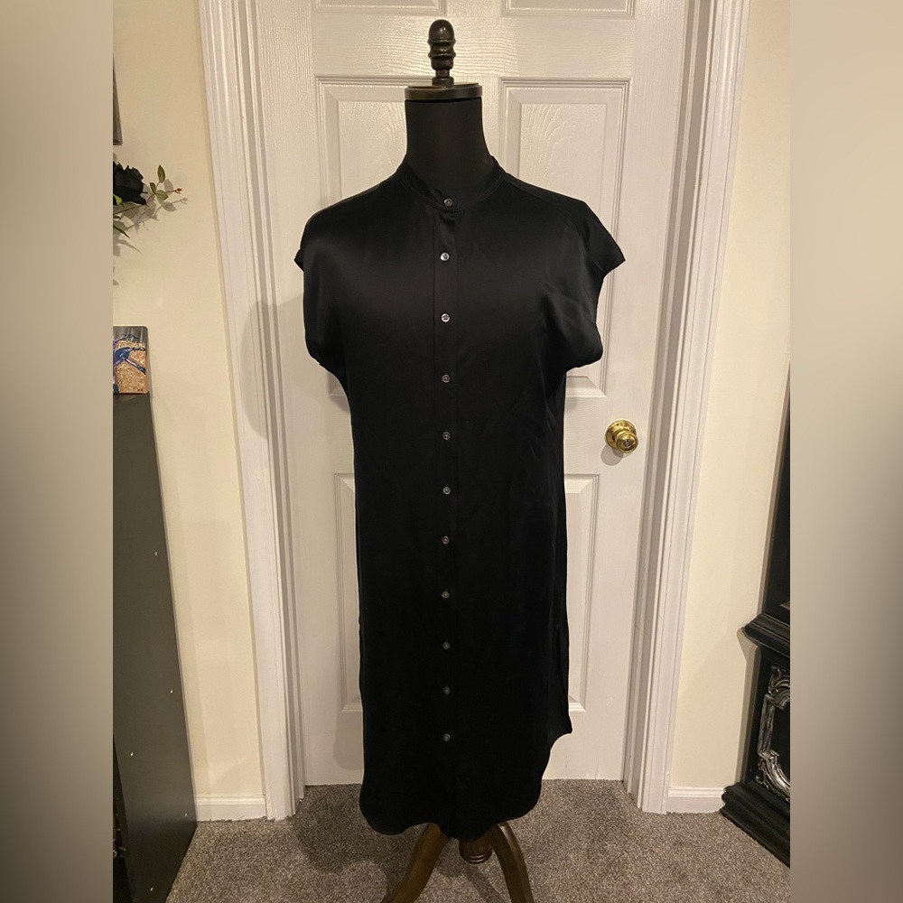 Banana Republic Size Medium Black Button-Down Midi Dress Nightgown 100% Silk